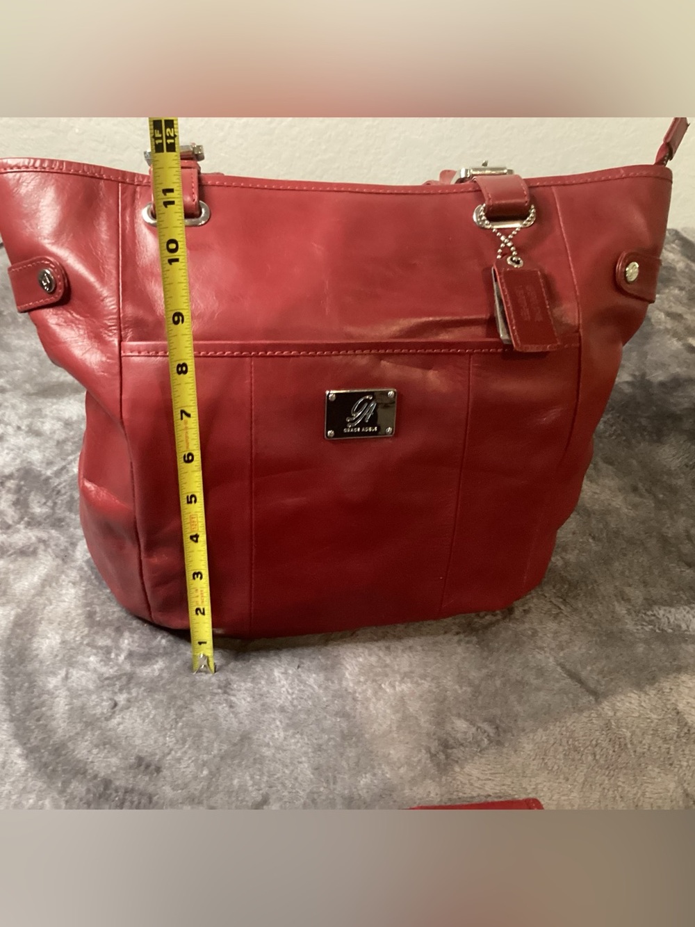 Red Leather Tote and Wallet Set - Women's Handbag - Picture 13 of 16